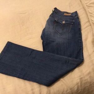 Levi’s jeans 542 Tilted Flare